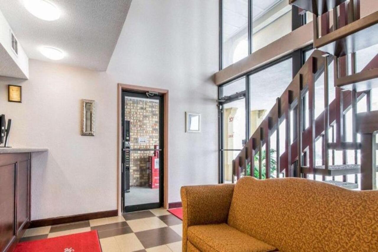 Econo Lodge Franklin Eksteriør billede